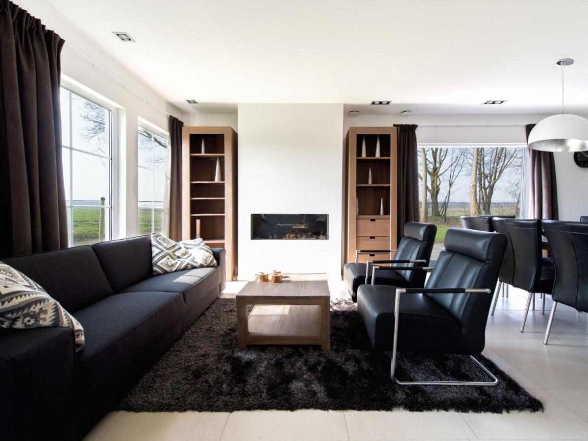 Spacious Home With A Fireplace At 3 Km From Baarle-Nassau Εξωτερικό φωτογραφία